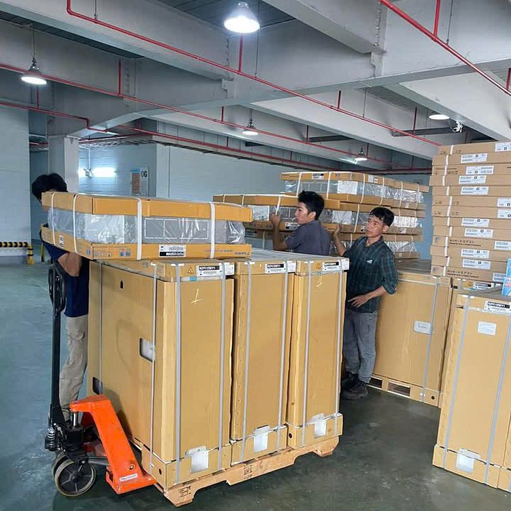 Nhà thầu cơ điện TTK thi công lắp đặt máy lạnh cassette âm trần cho nhà xưởng Long An